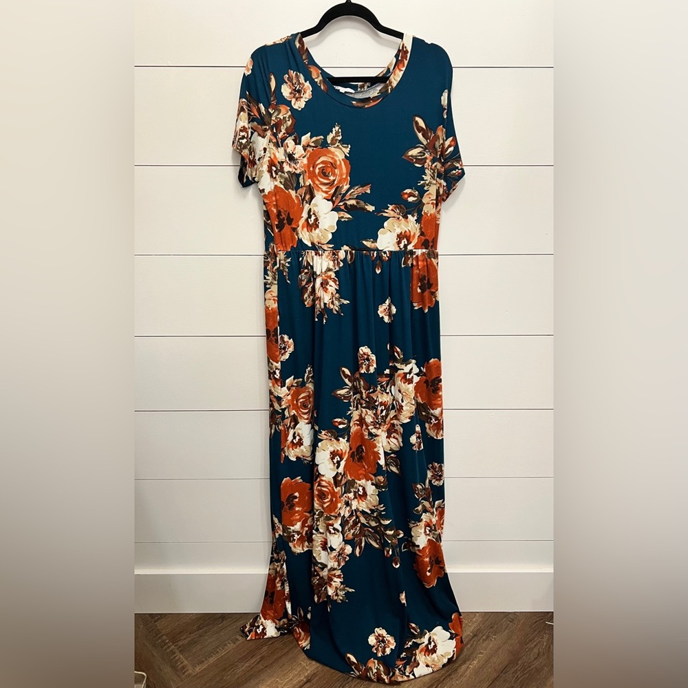 Hazel Blue XXL - Floral Maxi Dress in Teal and Orange